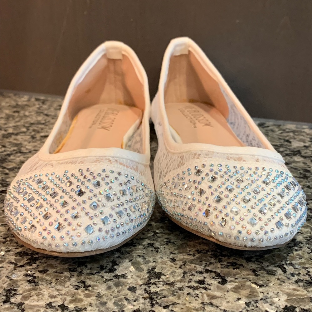 De Blossom Crystal and Lace Wedding Flats Size 6 1/2 - Picture 5 of 8